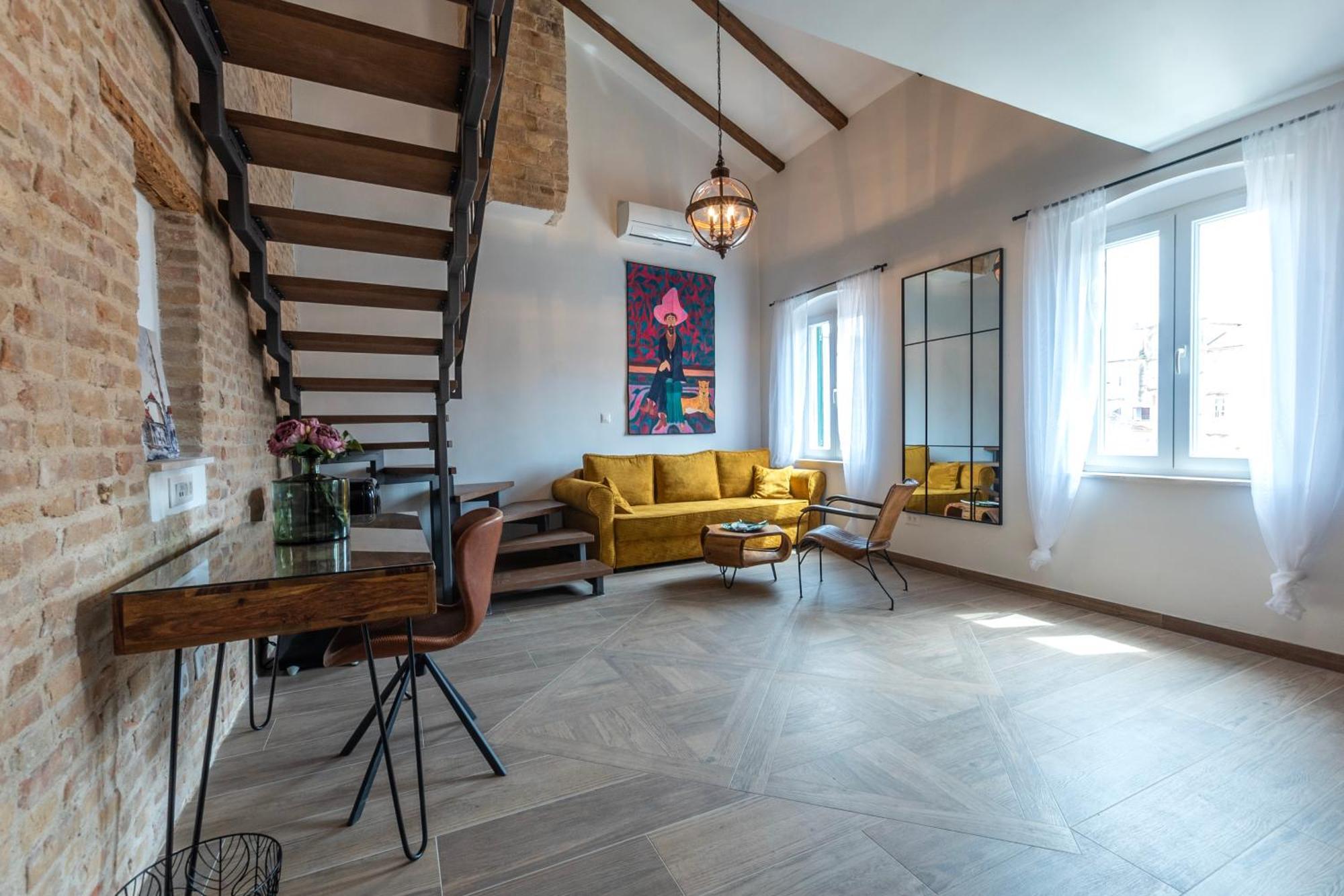 Apartman Marasovic & Deluxe Split
